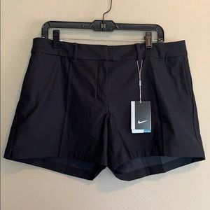 Women’s black Nike Golf shorts Sz 14 NWT $70